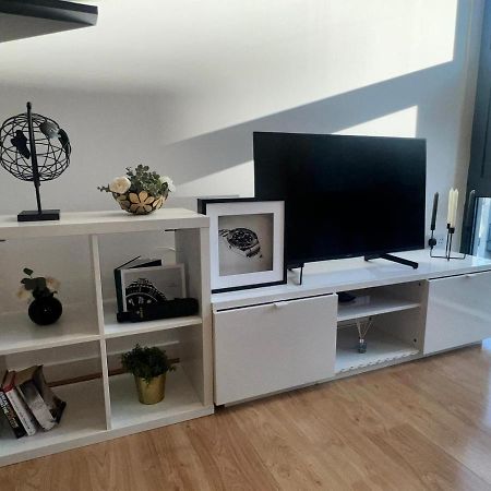 Canary Luxury Modern 1 Bedroom Apartment Londen Buitenkant foto
